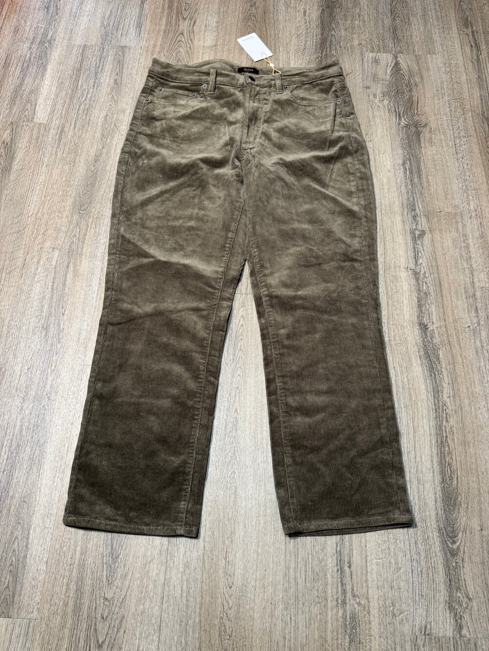 Quince Women's Olive Green Corduroy Pants